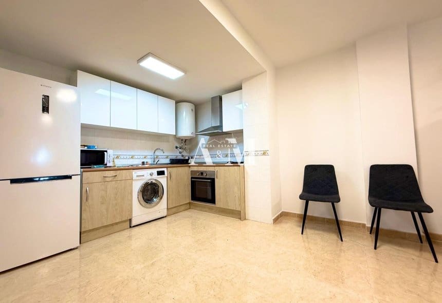 1 soverom Leilighet til leie i Almoradi med svømmebasseng - € 700 (Ref: 10095389)