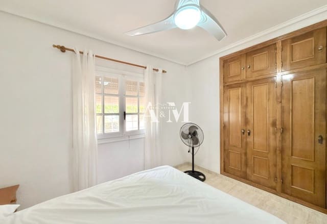 2 makuuhuone Ranta-asunto vuokrattavana paikassa Cabo Roig, Orihuela mukana uima-altaan - 850 € (Ref: 10095390)