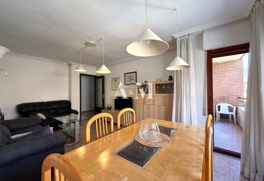 4 soveværelse Lejlighed til leje i Almoradi - € 800 (Ref: 10095392)