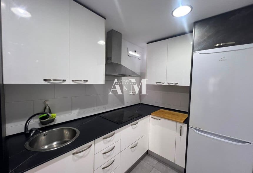 2 sovrum Hus att hyra i Gran Alacant med pool - 1 200 € (Ref: 10095393)