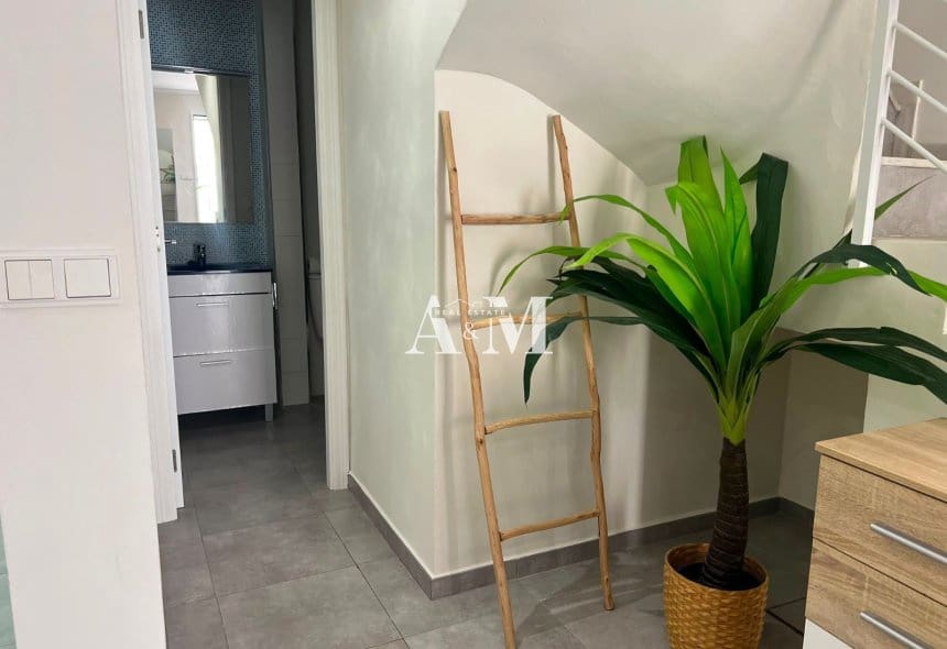 2 sovrum Hus att hyra i Gran Alacant med pool - 1 200 € (Ref: 10095393)
