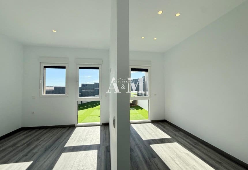 3 soveværelse Villa til salg i Molina de Segura med swimmingpool garage - € 740.000 (Ref: 10095394)
