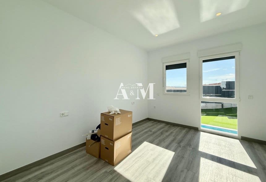 3 soveværelse Villa til salg i Molina de Segura med swimmingpool garage - € 740.000 (Ref: 10095394)