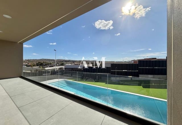 3 soveværelse Villa til salg i Molina de Segura med swimmingpool garage - € 740.000 (Ref: 10095394)