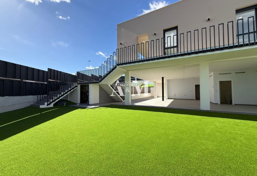 3 soveværelse Villa til salg i Molina de Segura med swimmingpool garage - € 740.000 (Ref: 10095394)