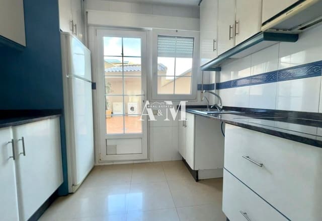 3 sypialnia Dom do wynajęcia w Almoradí z basenem garażem - 1 100 € (Ref: 10095395)
