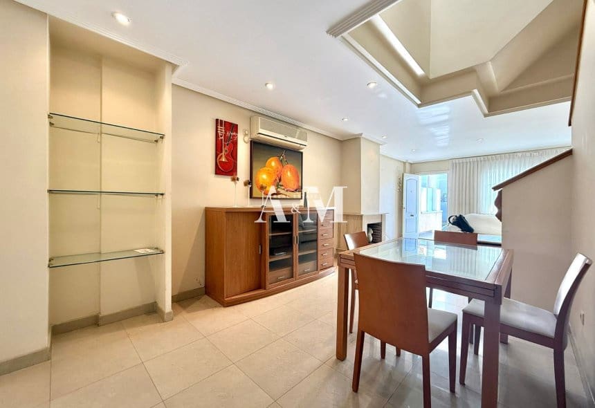 3 sypialnia Dom do wynajęcia w Almoradi z basenem garażem - 1 100 € (Ref: 10095395)