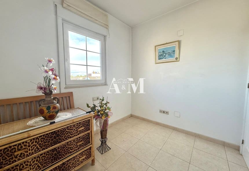 3 sypialnia Dom do wynajęcia w Almoradi z basenem garażem - 1 100 € (Ref: 10095395)