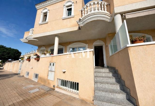 3 sypialnia Dom do wynajęcia w Almoradí z basenem garażem - 1 100 € (Ref: 10095395)