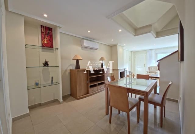 3 sovrum Hus att hyra i Almoradí med pool garage - 1 100 € (Ref: 10095395)
