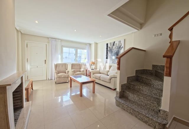 3 sovrum Hus att hyra i Almoradí med pool garage - 1 100 € (Ref: 10095395)