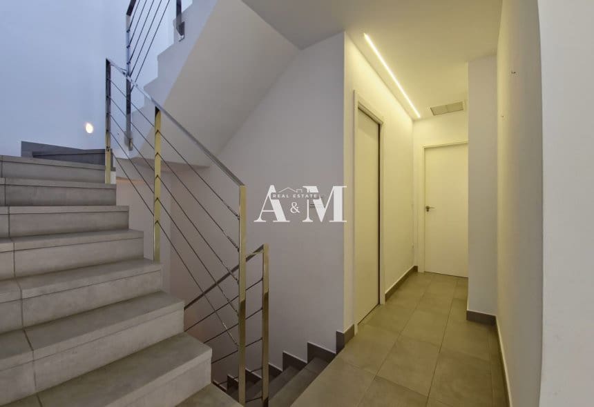 3 camera da letto Villa da affittare in Dolores con piscina - 1.700 € (Rif: 10095396)