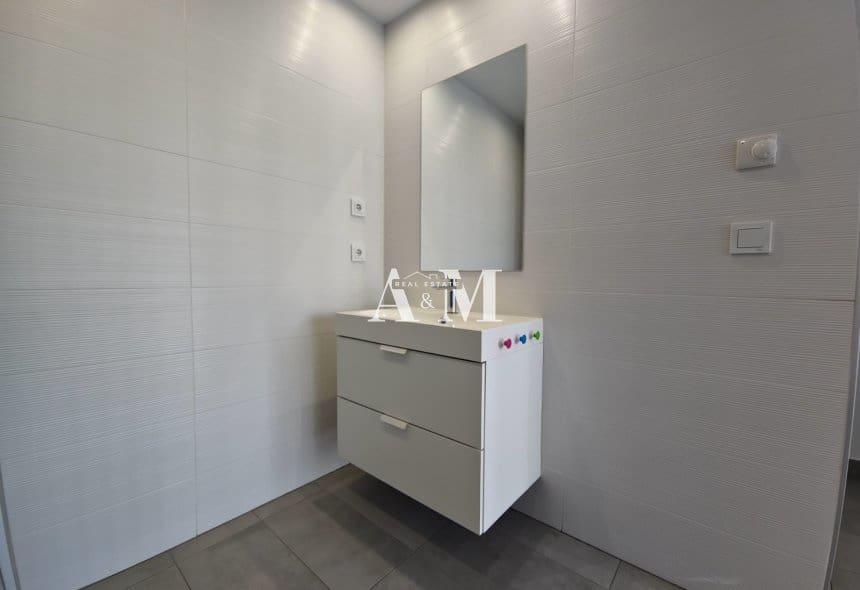 3 camera da letto Villa da affittare in Dolores con piscina - 1.700 € (Rif: 10095396)