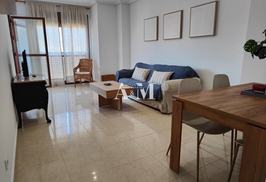 Apartamento Playa de 2 habitaciones en Lo Pagan en alquiler con piscina garaje - 800 € (Ref: 10095397)