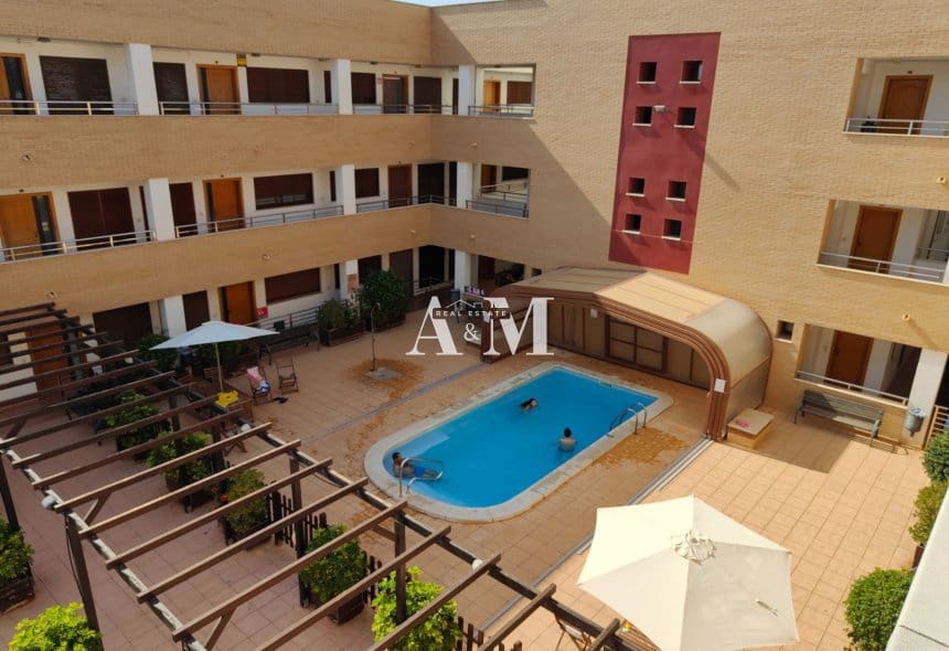 Apartamento Playa de 2 habitaciones en Lo Pagan en alquiler con piscina garaje - 800 € (Ref: 10095397)