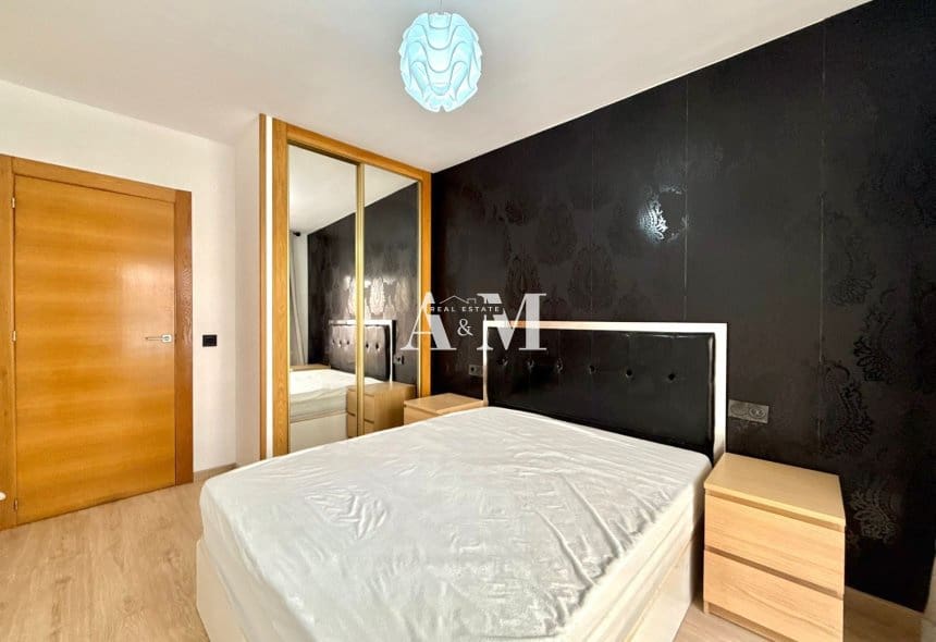 3 Zimmer Strandapartment zu vermieten in Torrevieja - 1.100 € (Ref: 10095398)