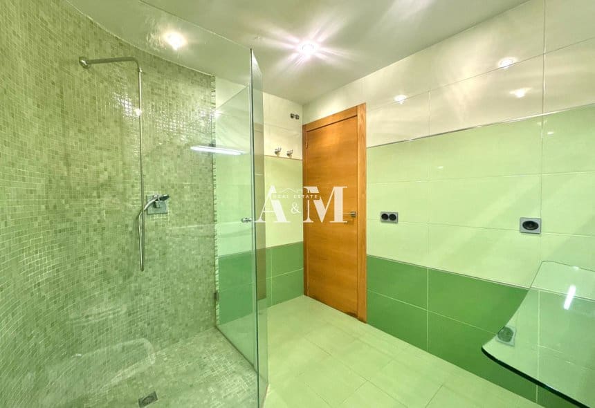 3 Zimmer Strandapartment zu vermieten in Torrevieja - 1.100 € (Ref: 10095398)