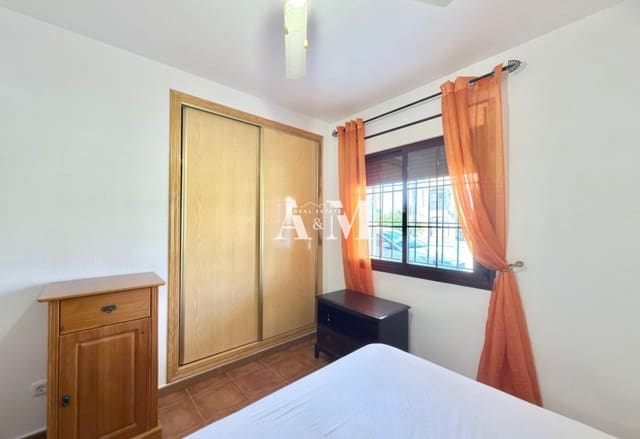 2 soverom Leilighet til leie i El Chaparral - La Siesta - La Torreta, Torrevieja med svømmebasseng garasje - € 890 (Ref: 10095400)
