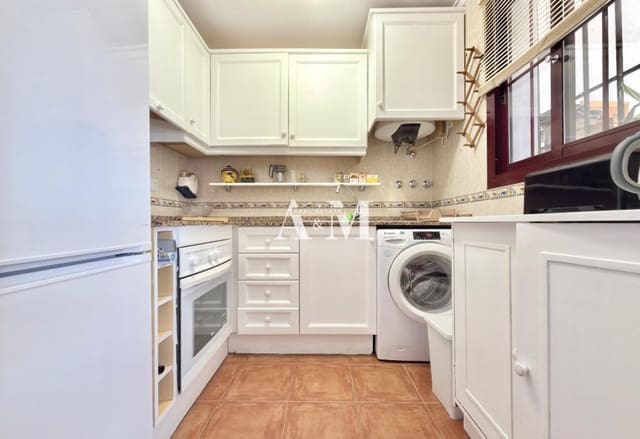 2 soverom Leilighet til leie i El Chaparral - La Siesta - La Torreta, Torrevieja med svømmebasseng garasje - € 890 (Ref: 10095400)