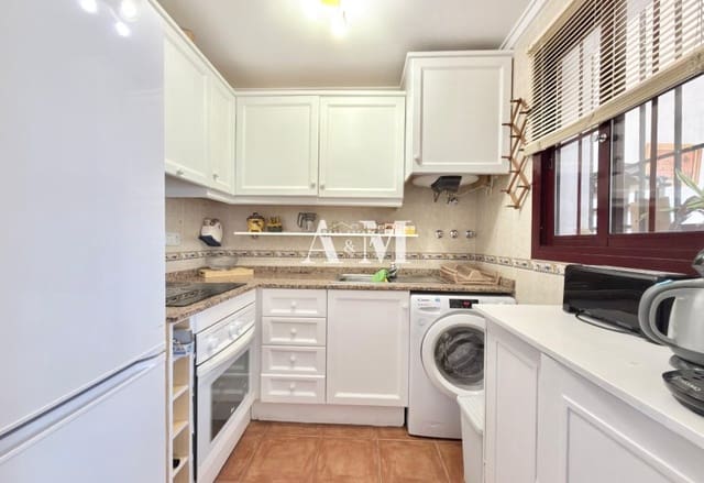 2 soverom Leilighet til leie i El Chaparral - La Siesta - La Torreta, Torrevieja med svømmebasseng garasje - € 890 (Ref: 10095400)