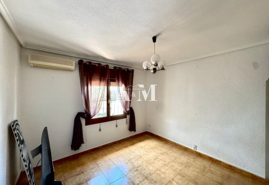 3 bedroom Villa for rent in Ciudad Quesada with pool garage - € 2,000 (Ref: 10095401)