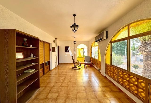 3 bedroom Villa for rent in Ciudad Quesada, Rojales with pool garage - € 2,000 (Ref: 10095401)