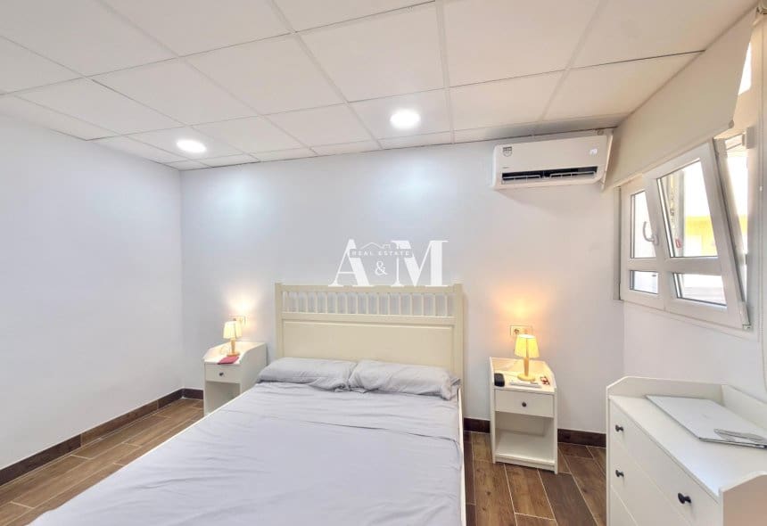 Apartamento Playa de 2 habitaciones en Guardamar del Segura en alquiler - 1.000 € (Ref: 10095403)