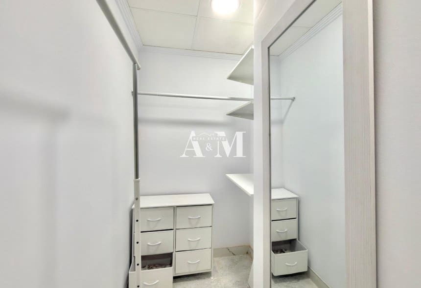 Apartamento Playa de 2 habitaciones en Guardamar del Segura en alquiler - 1.000 € (Ref: 10095403)