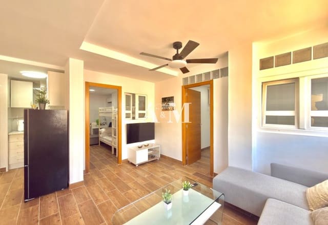 2 soveværelse Strandlejlighed til leje i Guardamar Playa, Guardamar del Segura - € 1.000 (Ref: 10095403)