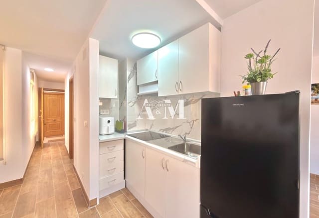 2 soveværelse Strandlejlighed til leje i Guardamar Playa, Guardamar del Segura - € 1.000 (Ref: 10095403)