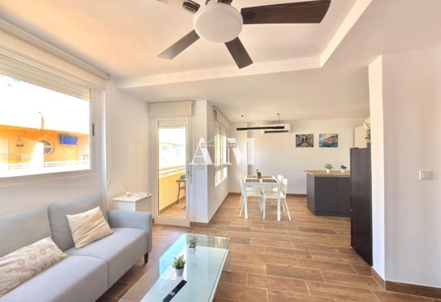 2 soveværelse Strandlejlighed til leje i Guardamar Playa, Guardamar del Segura - € 1.000 (Ref: 10095403)