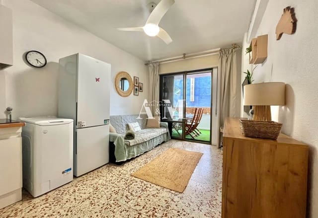 2 quarto Apartamento de Praia para arrendar em Cabo Cervera, Torrevieja - 700 € (Ref: 10095404)