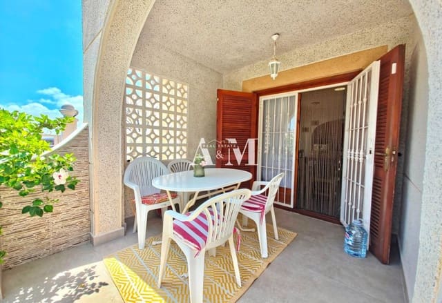 2 quarto Bungalow para arrendar em El Moncayo, Guardamar del Segura com piscina - 700 € (Ref: 10095405)