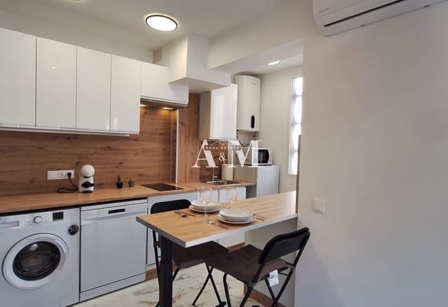 2 soveværelse Strandlejlighed til salg i Centro, Torrevieja - € 200.000 (Ref: 10095407)