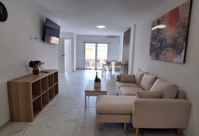 3 soveværelse Strandlejlighed til salg i Playa del Acequión, Torrevieja - € 250.000 (Ref: 10095408)