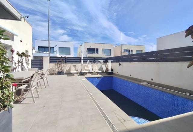 2 quarto Moradia para arrendar em Alicante cidade com piscina - 2 000 € (Ref: 10095410)