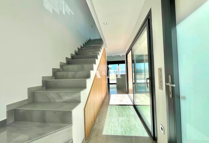 3 slaapkamer Villa te koop in San Pedro del Pinatar met zwembad - € 425.000 (Ref: 10095411)