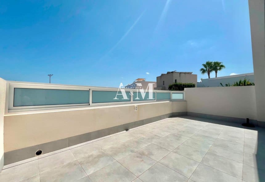 3 slaapkamer Villa te koop in San Pedro del Pinatar met zwembad - € 425.000 (Ref: 10095411)