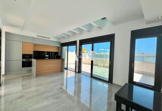 3 sypialnia Willa na sprzedaż w San Pedro del Pinatar ciudad, San Pedro del Pinatar z basenem - 425 000 € (Ref: 10095411)