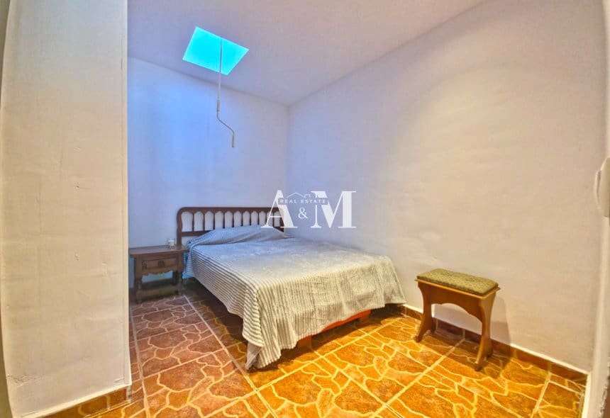 2 soverom Bungalow til leie i Torrevieja - € 850 (Ref: 10095412)