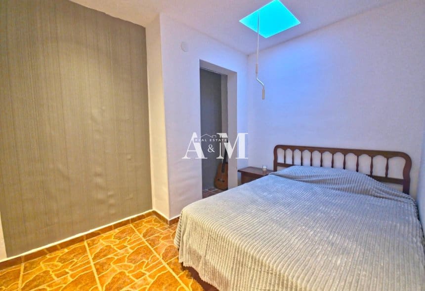 2 soverom Bungalow til leie i Torrevieja - € 850 (Ref: 10095412)