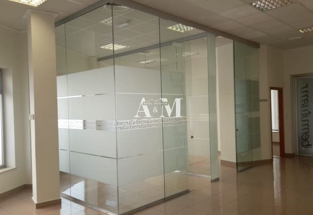 Commercieel te koop in San Pedro del Pinatar ciudad, San Pedro del Pinatar - € 250.000 (Ref: 10095414)