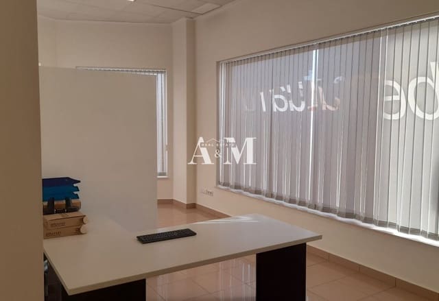 Commercieel te koop in San Pedro del Pinatar ciudad, San Pedro del Pinatar - € 250.000 (Ref: 10095414)
