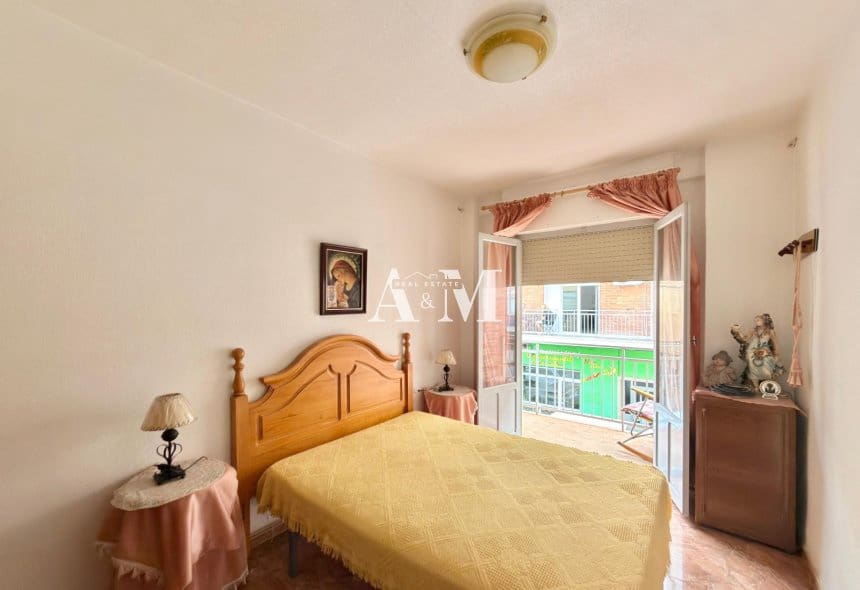 3 soveværelse Strandlejlighed til salg i Torrevieja - € 215.000 (Ref: 10095418)