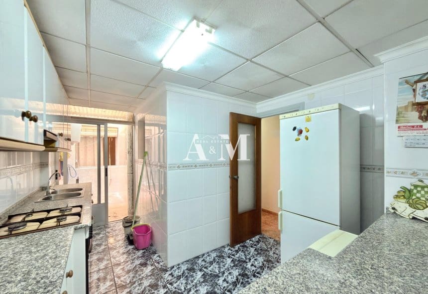 3 soveværelse Strandlejlighed til salg i Torrevieja - € 215.000 (Ref: 10095418)