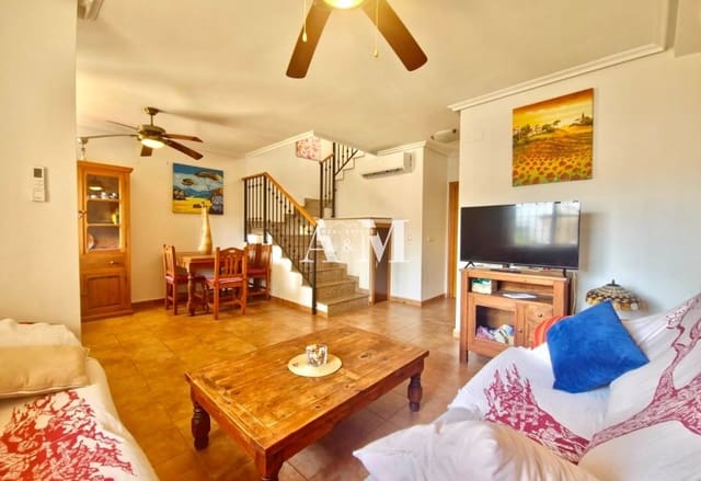 Casa de 3 habitaciones en Torre de la Horadada, Pilar de la Horadada en alquiler con garaje - 1.300 € (Ref: 10095420)