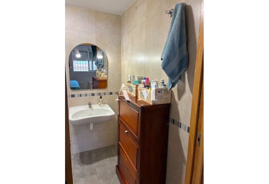5 sovrum Hus att hyra i Lo Pagan - 1 800 € (Ref: 10095421)