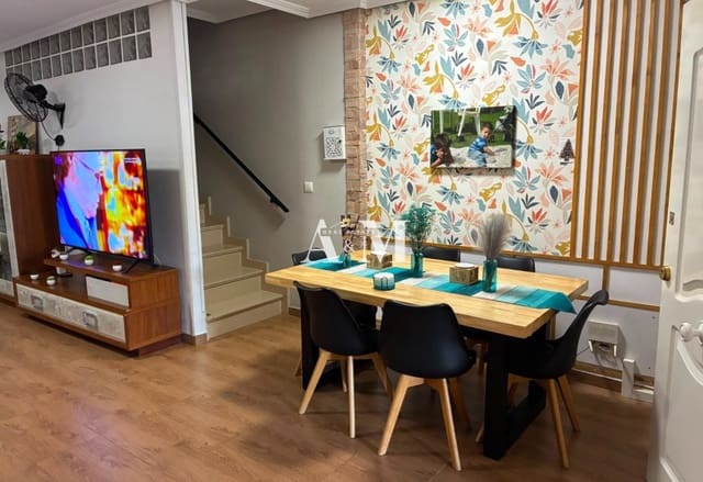 5 makuuhuone Omakotitalo vuokrattavana paikassa Lo Pagan, San Pedro del Pinatar - 1 800 € (Ref: 10095421)