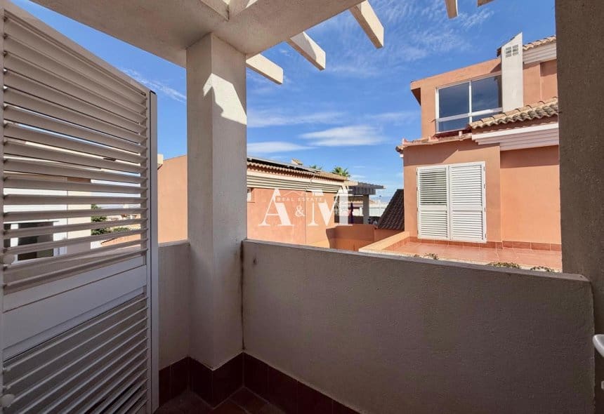 Casa de 3 habitaciones en Gran Alacant en alquiler con piscina - 1.350 € (Ref: 10095423)