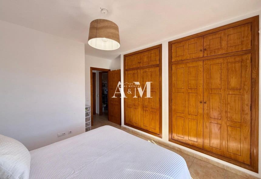 Casa de 3 habitaciones en Gran Alacant en alquiler con piscina - 1.350 € (Ref: 10095423)